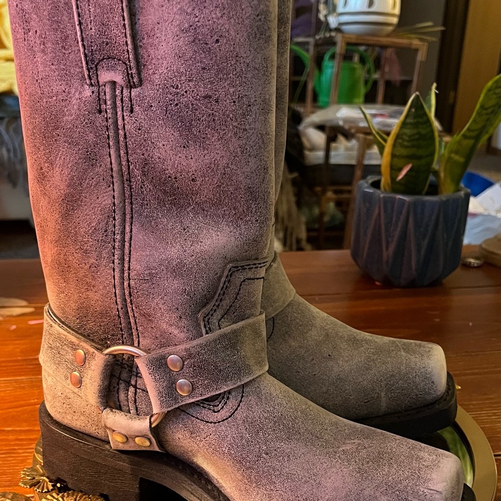 XELEMENT Grey Leather Mid Calf “Biker Boots” Size 7